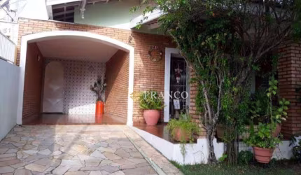 Casa com 3 dormitórios à venda, 198 m² - Independência - Taubaté/SP
