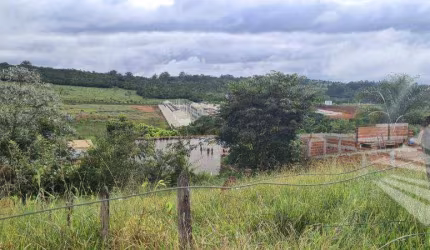 Terreno à venda, 300 m² - Residencial Estoril - Taubaté/SP