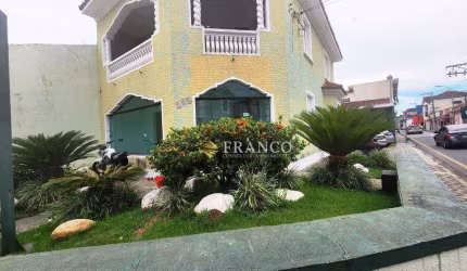 Sobrado com 3 dormitórios para alugar, 180 m² - Centro - Taubaté/SP