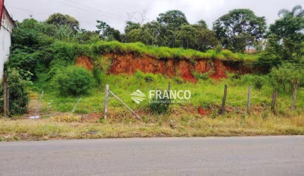Terreno à venda, 1.800m² - Barreiro - Taubaté/SP