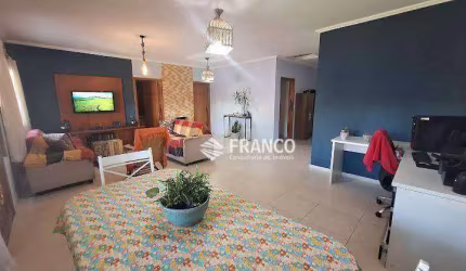 Chácara com 4 dormitórios à venda, 1875 m² - Granjas Rurais Reunidas São Judas Tadeu - Taubaté/SP