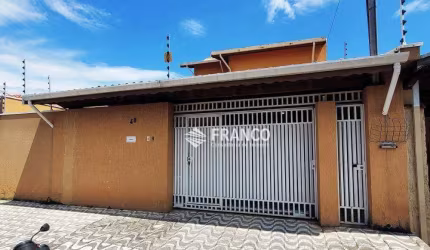 Sobrado com 4 dormitórios à venda, 235 m² - Parque São Luís - Taubaté/SP
