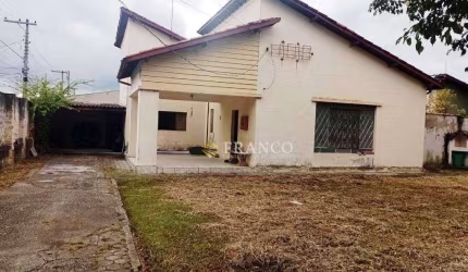 Casa com 4 dormitórios à venda, 281 m² - Parque São Luís - Taubaté/SP