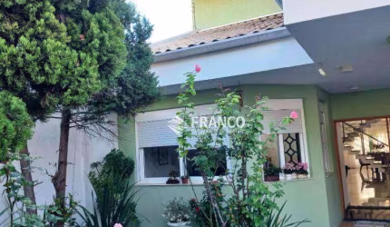 Sobrado com 5 dormitórios à venda, 423 m² - Jardim das Nações - Taubaté/SP