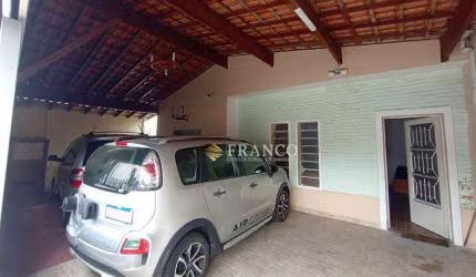 Casa com 4 dormitórios à venda, 198 m² - Parque São Luís - Taubaté/SP