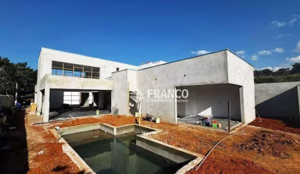 Casa térrea de alto padrão com 4 dormitórios à venda, 261 m² - Condomínio Altos do Cataguá - Taubaté/SP