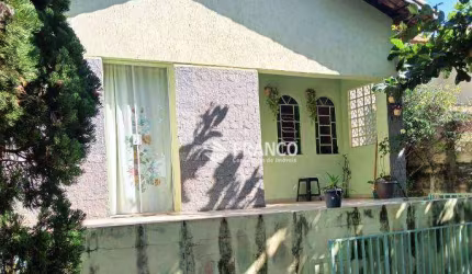 Casa com 3 dormitórios à venda, 159 m² - Jardim Bela Vista - Taubaté/SP