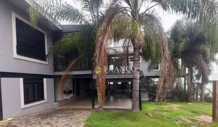Sobrado com 4 dormitórios, 452,20m² - venda ou aluguel - Condomínio Village da Serra - Tremembé/SP