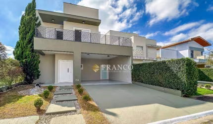Sobrado com 3 dormitórios à venda, 250 m² por R$ 1.267.000 - Residencial Jatobá - Tremembé/SP