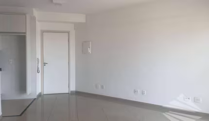 Apartamento com 2 quartos para alugar na Rua Ubatuba, Jardim das Nações, Taubaté, 67 m2 por R$ 2.000