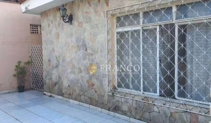 Casa com 4 dormitórios à venda, 139 m² por R$ 950.000,00 - Jardim Eulália - Taubaté/SP