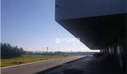 Galpão, 6556 m² - venda por R$ 25.000.000,00 ou aluguel por R$ 120.000,00/mês - Distrito Industrial - Pindamonhangaba/SP