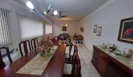 Casa com 4 dormitórios, 537 m² - venda por R$ 2.500.000,00 ou aluguel por R$ 14.000,00/mês - Condomínio Vale do Sol - Tremembé/SP