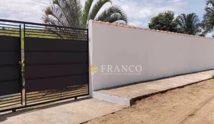 Chácara com 3 dormitórios, 909 m² - venda ou aluguel - Barreiro - Taubaté/SP