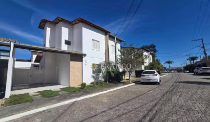 Sobrado com 3 dormitórios à venda, 100 m² por R$ 405.000,00 - Condomínio Residencial Jardins - Taubaté/SP