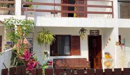 Charmosa Casa Duplex com 2 Quartos em Praia Seca