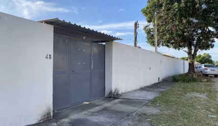 Casa Duplex com 3 quartos (1 suíte) na Vila Capri