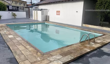 Apartamento de 2 quartos no Condomínio Tropical - Parque Hotel, Araruama