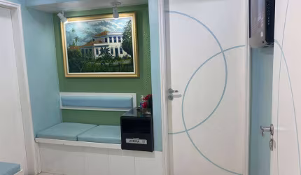 Sala Comercial no Centro de Araruama - Pronta para o Seu Negócio!