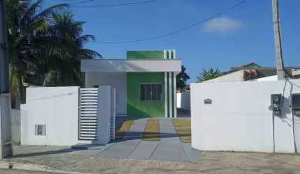Casa Linear à Venda em Iguabinha  2  quartos sendo 1 ( suite )