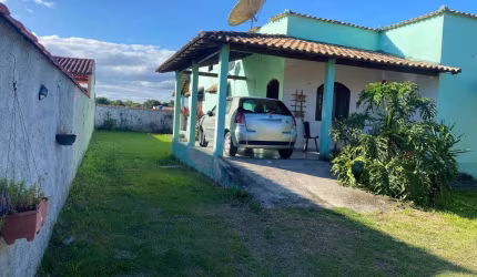 casa com 3 quartos ( 1 suite ) em Saquarema (Próximo de Praia Seca)