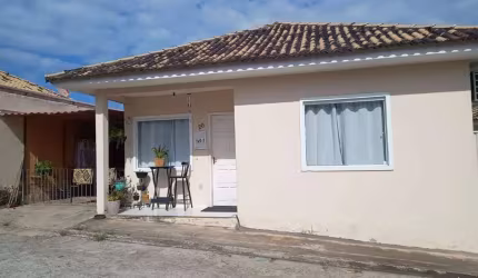 Casa 2 quartos ( 1 suite ) cozinha Americana Ponte dos Leites - Araruama RJ