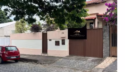 Casa à venda com 3 quartos, sendo 1 suíte, no Rio do Limão - Araruama/RJ