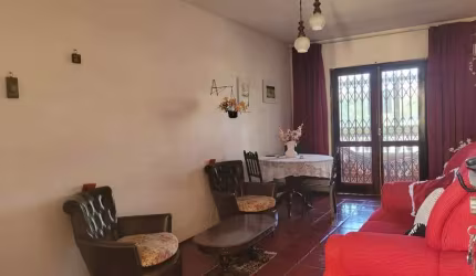Apartamento à venda com 2 quartos no Parque Hotel - Araruama/RJ
