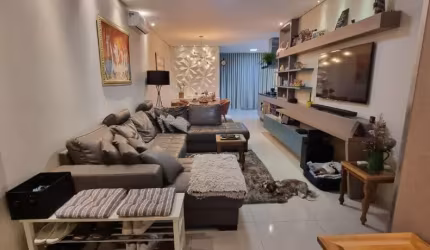 Apartamento com 3 Quartos, sendo 1 suíte e 2 banheiro à Venda, 179 m² -Ingleses/SC