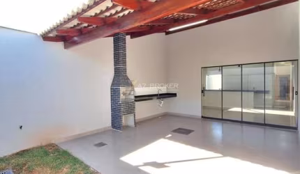 CASA 3 QUARTO SENDO 1 SUÍTE - RESIDENCIAL HEBROM