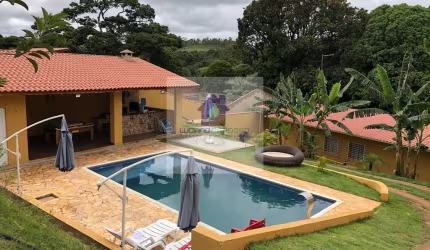 Casa em Mairinque - SP