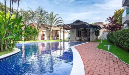 Lindo flat 100% equipado com jardim privativo em Porto de Galinhas - PORTEIRA FECHADA