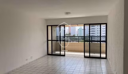 OPORTUNIDADE DE COMPRA DE ESPA&#199;OSO APARTAMENTO NA TORRE