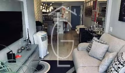 OPORTUNIDADE DE COMPRA DE LIND&#205;SSIMO APARTAMENTO REFORMADO NO PINA