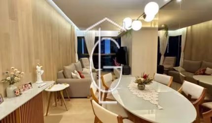 BEL&#205;SSIMO APARTAMENTO REFORMADO E MOBILIADO EM PR&#201;DIO NOVO NA TAMARINEIRA