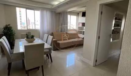 Apartamento  quartos com suíte e planta versátil no bairro Canto, Florianópolis/SC