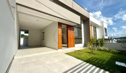Casa com suíte, área gourmet e ótimo acabamento no Loteamento Alta Vista – Potecas, São José/SC