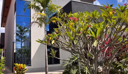 Casa Alto Padrão para Locação – Condomínio Grand Trianon
