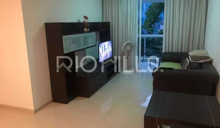 Apartamento de 3 quartos, com 125m² e vista parcial do mar, à venda em São Francisco, Niterói/RJ