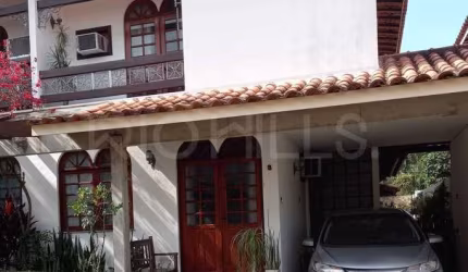 Casa em Condomínio, com 3 quartos e 156m², à venda em Piratininga, Niterói/RJ