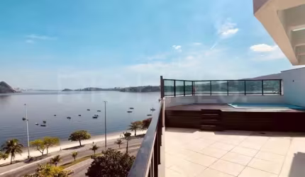 Apartamento Cobertura Linear de 4 quartos, com 250m², à venda na Praia de Charitas, Niterói/RJ