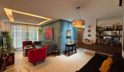 Apartamento de 3 quartos, com 125m², à venda em Charitas, Niterói/RJ