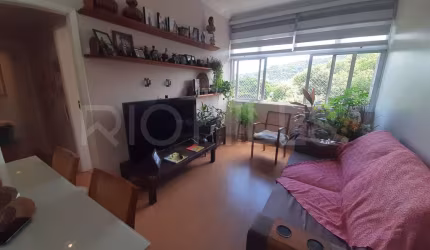 Apartamento de 2 quartos, com 70m², à venda em São Francisco, Niterói/RJ