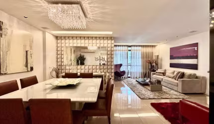 Apartamento Cobertura Duplex de 4 quartos, com 300m², à venda em Icaraí, Niterói/RJ