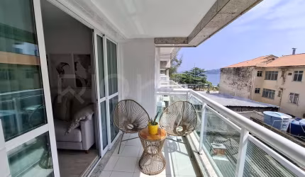 Apartamento de 3 quartos, com 94m², à venda na Praia de Charitas, Niterói/RJ