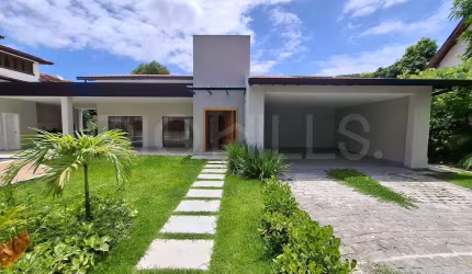 Casa em Condomínio, com 4 quartos e 330m², à venda em Itaipu, Niterói/RJ