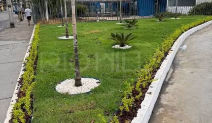 Loja Comercial com 2.048m² de terreno, para alugar em Zé Garoto, São Gonçalo/RJ