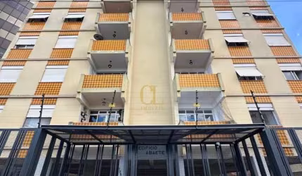 Apartamento à venda no Edif. Abaeté - Centro