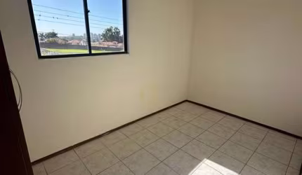 Apartamento no Residencial San Pablo- GlebaPalhano  e UEL