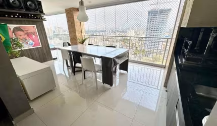 Apartamento para venda com 115 metros, com 2 quartos, 2 vagas em Santo Amaro - São Paulo - SP